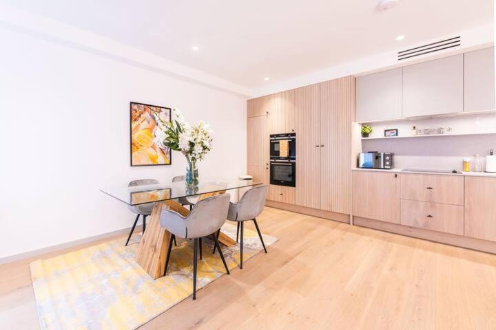Apartment Veevo Edbrook Collection