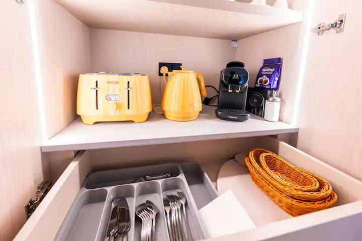 Apartment Veevo Edbrook Collection London